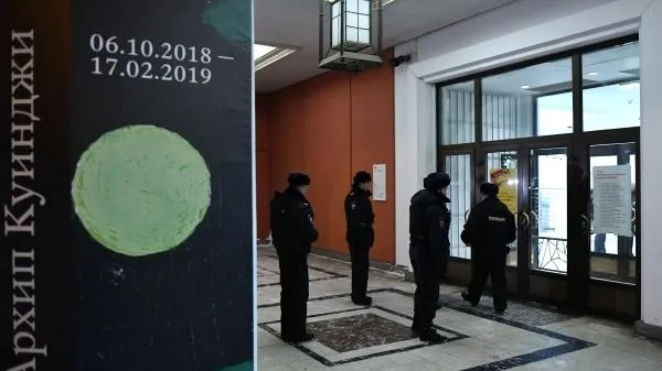 Из Третьяковской галереи украли картину Куинджи