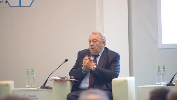 Фортов: МО может стать лабораторией наукоградов