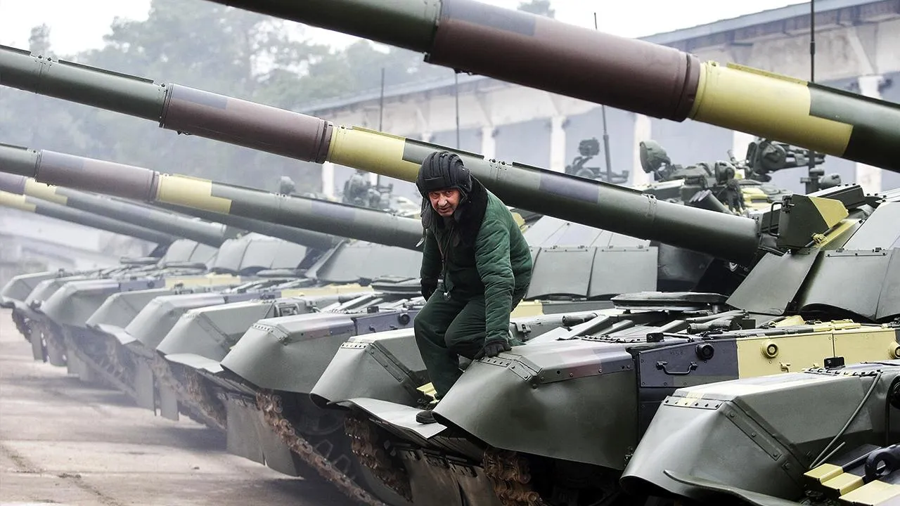 Полковник Фаличев: Армада танков ВСУ может попытаться прорваться в Крым