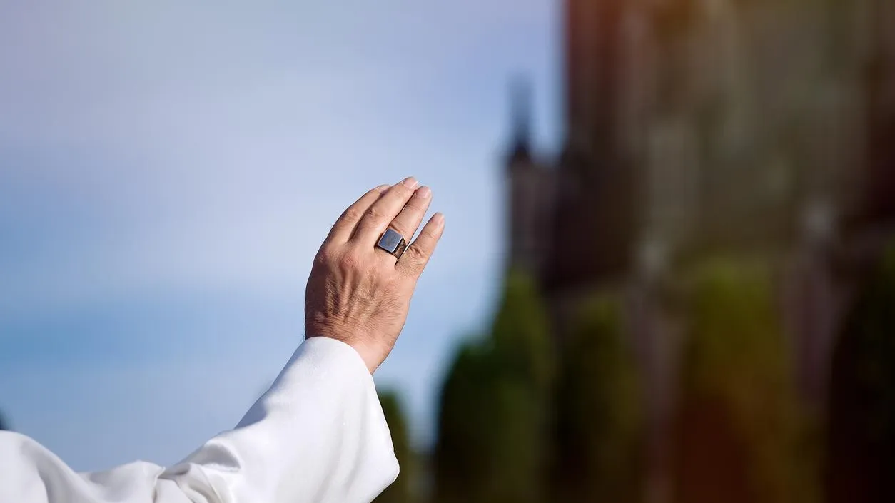 Папа Римский запретил священникам пользоваться ChatGPT