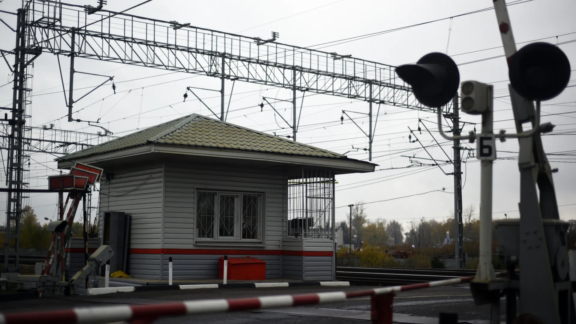 Железнодорожный переезд в Москве
