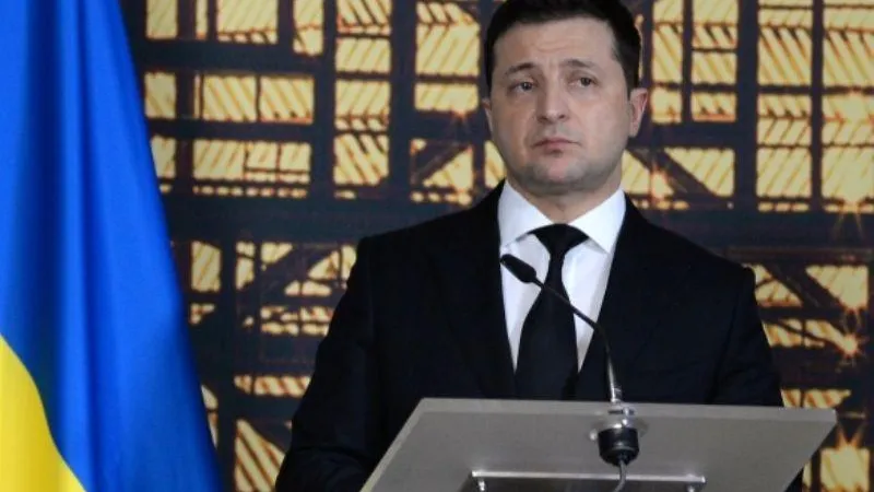 Зеленский признал всю тяжесть положения украинской армии в Донбассе