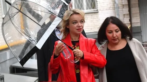 Цымбалюк-Романовская рассказала о своей жизни с Джигарханяном