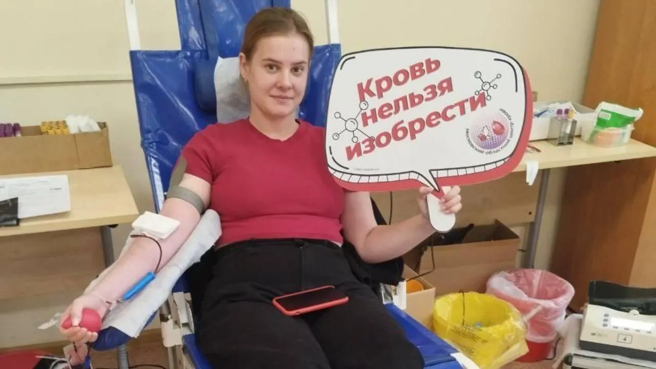 Более 80 человек приняли участие в Дне донора в областном медицинском колледже