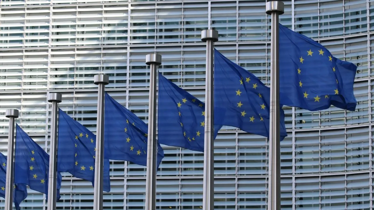 Financial Times: Украине будет сложнее вступить в Евросоюз, чем в НАТО