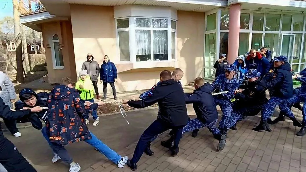 Подмосковные курсанты встретились с детьми из ДНР и ЛНР