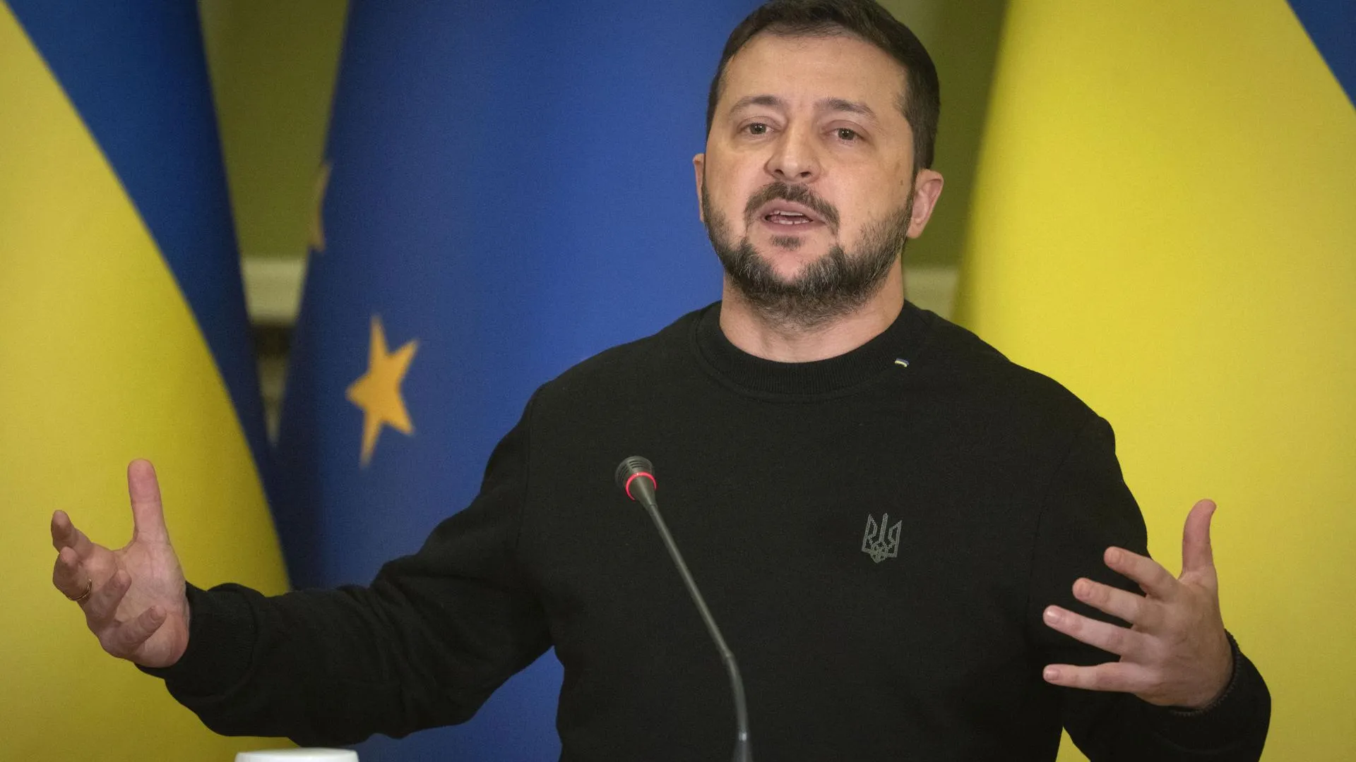 Зеленский заявил о возможном отступлении