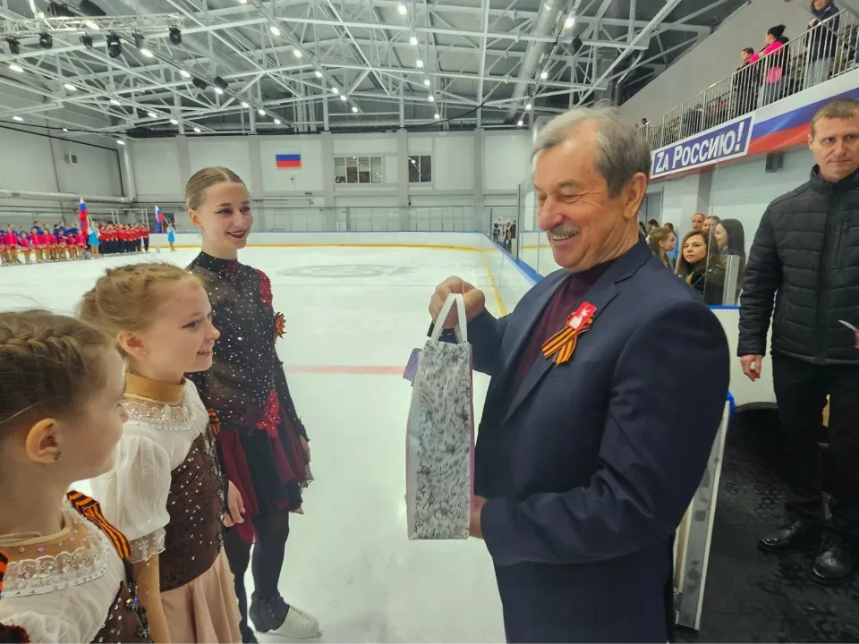 Фото: городской стадион «Авангард»