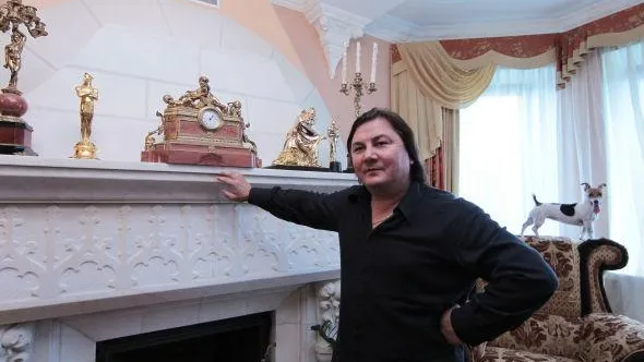 Лидер «ЭКС-ББ» и артист «Аншлага» пройдут медосмотр в Подмосковье
