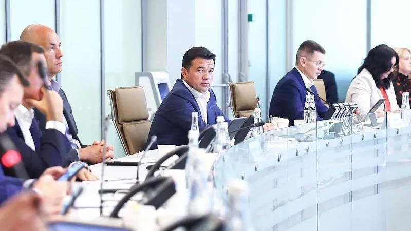 Андрей Воробьев поручил оперативно и качественно построить автовокзал в Бронницах