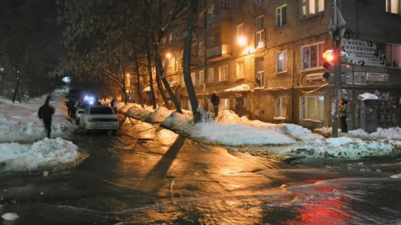 Дубна из-за аварии на водопроводе превратилась в Венецию