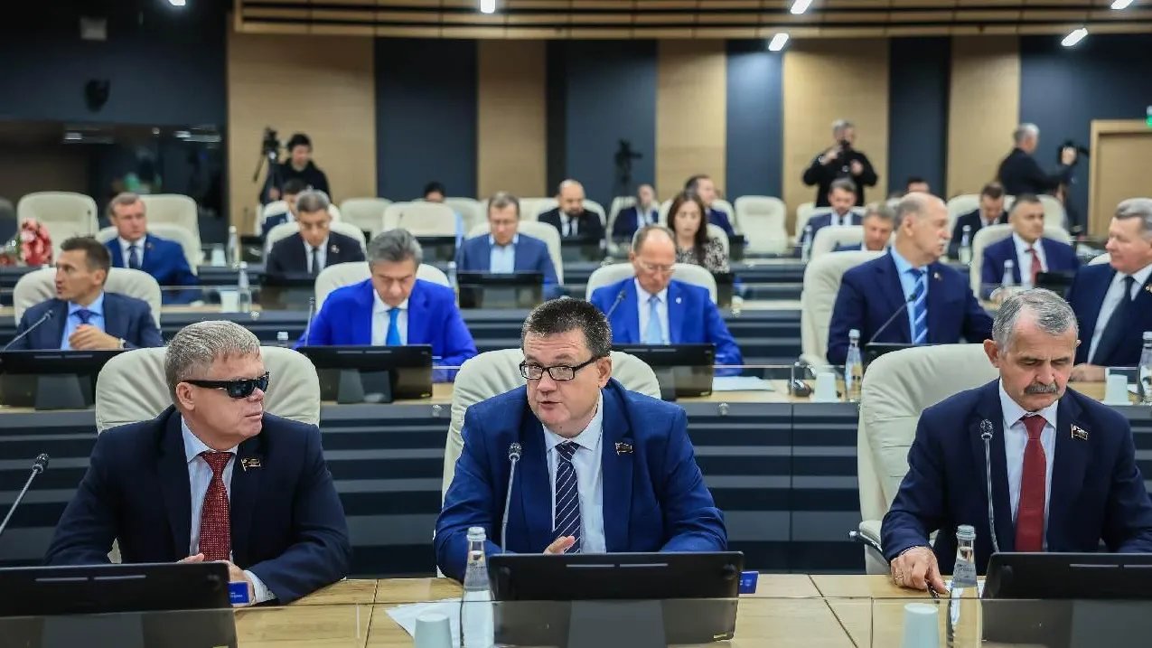 В «Единой России» намерены выдвинуть на пост раиса Татарстана депутата Минниханова