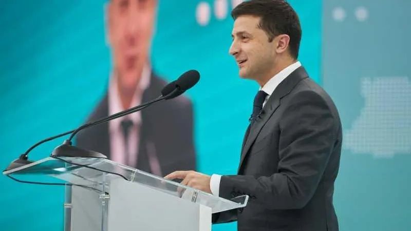 Стало известно, что ждет Зеленского после разговора Путина и Макрона