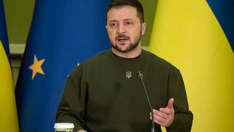 «Ты паразит»: европейцы осудили Зеленского за получение очередной финансовой помощи