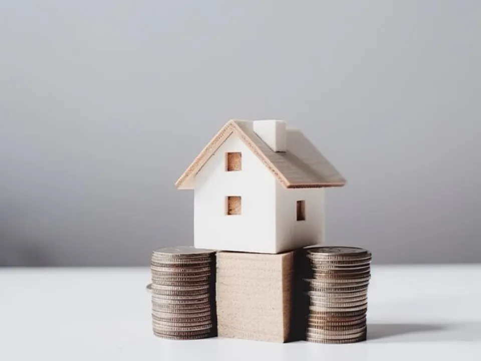 «Чувствует, что он хозяин»: выяснилось, как ипотека спасает от развода