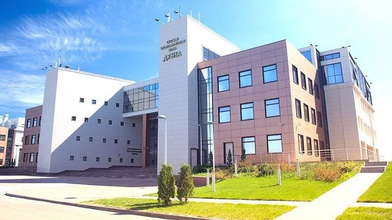 Еще двадцать объектов, включая магазин и склад, заработали в Подмосковье