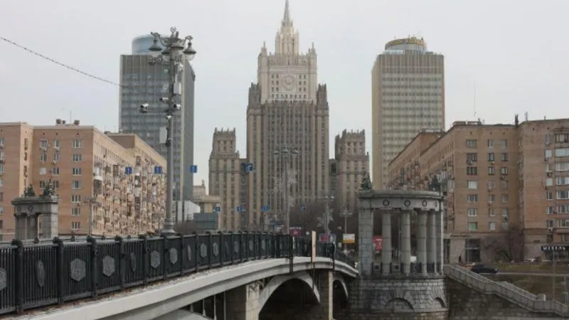 После фейков о Буче временного поверенного в делах Франции вызвали в МИД РФ