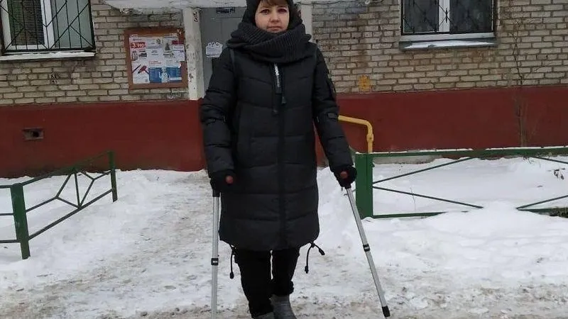 Жительница Долгопрудного, раздавленная фурой, не может получить с водителя деньги на лечение
