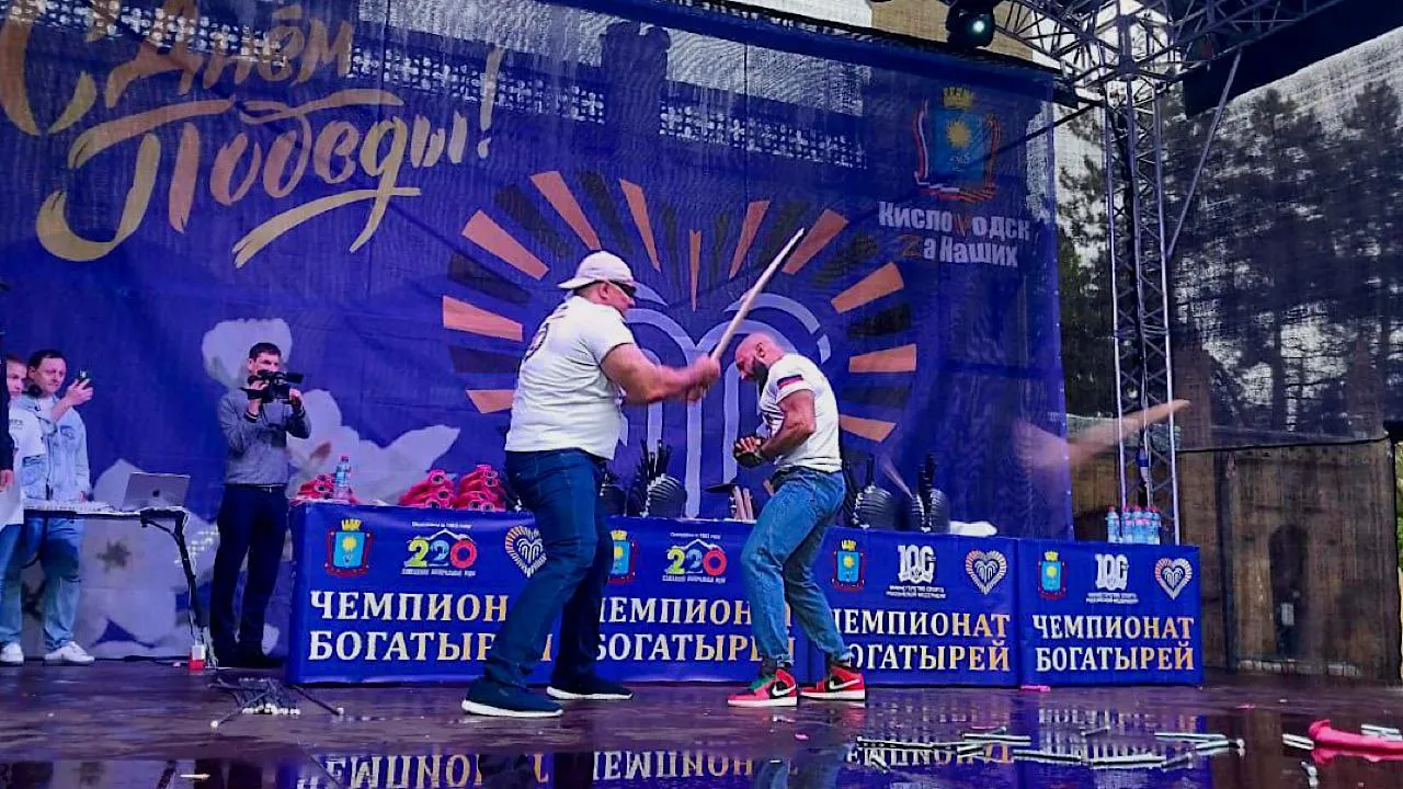 Силач-экстремал Агаджанян признался, что испытывал по ходу установки уникального мирового рекорда