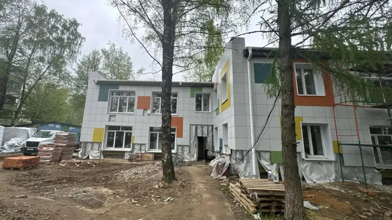 Детский сад при Апрелевской школе № 3 в Наро-Фоминском округе обновлен на 75%