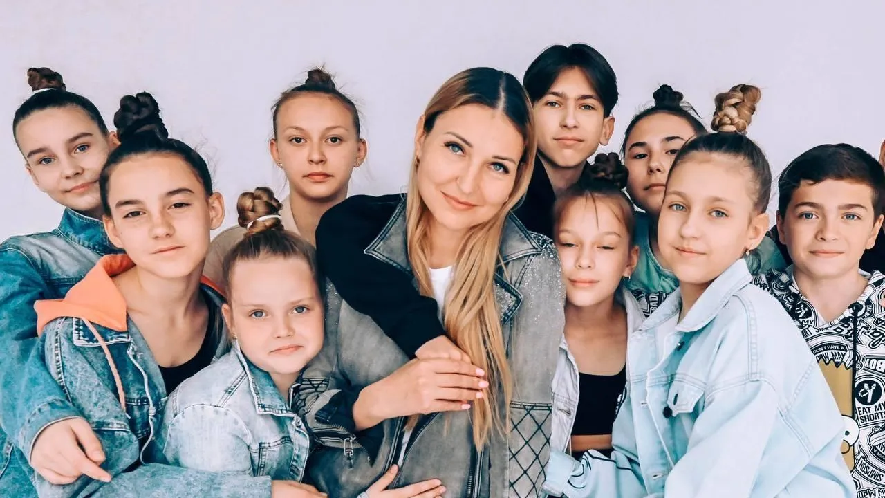 Руководитель Театра танца «Те самые» рассказала, что помогает каширским ребятам создавать на сцене яркие образы
