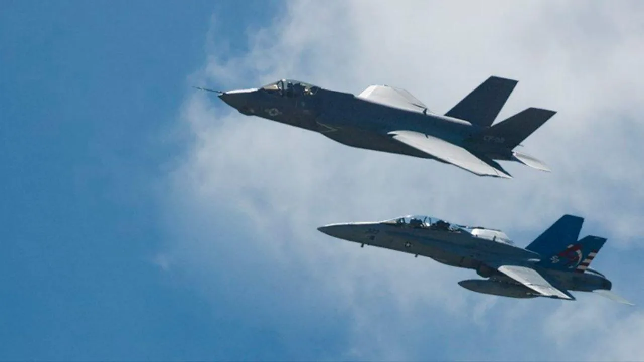 Yonhap: Южная Корея подняла истребители из-за военных самолетов России и Китая