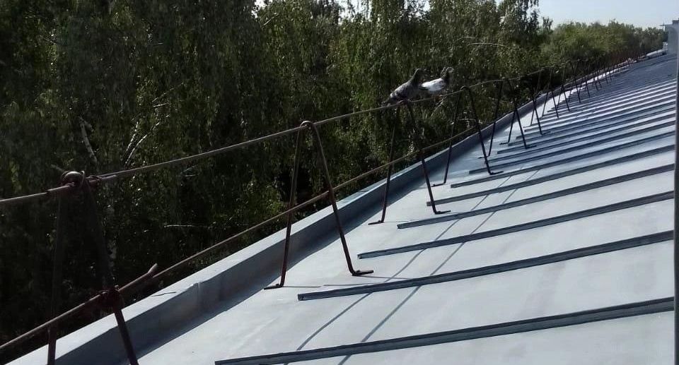 Более 340 кровель и водостоков отремонтировали в домах Подмосковья в июне