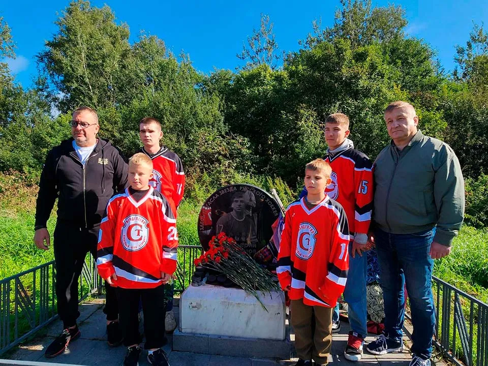 Дмитрий Данилов слева Фото: Валентина Максимова