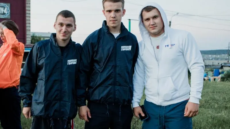 Добровольцы из Подмосковья рассказали, почему поехали в Тулун помогать жертвам наводнения
