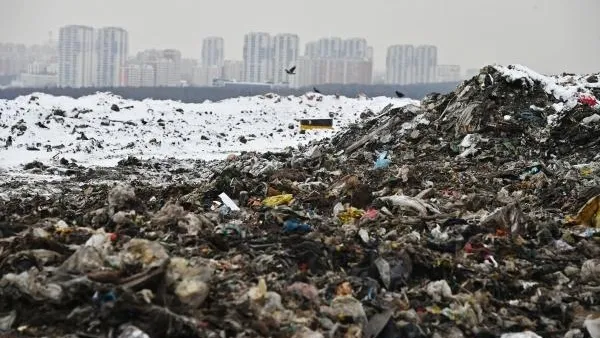 Губернатор: мы должны своевременно информировать жителей о рекультивации полигонов