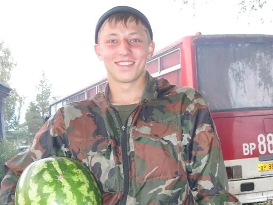 «Встречали, как в 1945-м»: снайпер СВО рассказал о спасении мирных жителей от нацистов под Сватово