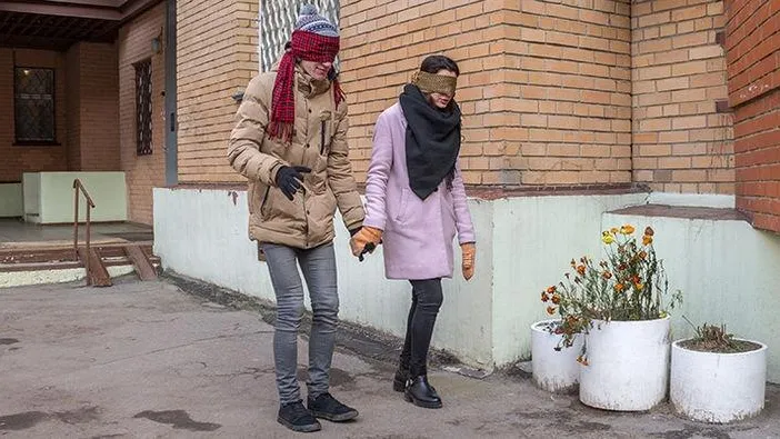 Е. Лавряшин