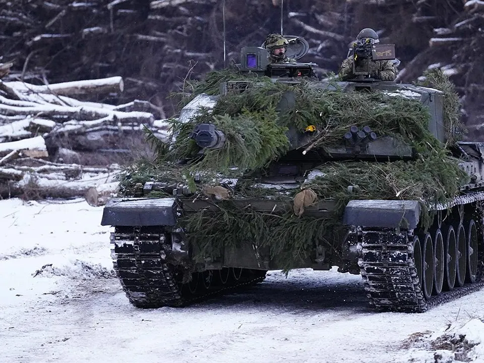 «Начнут применять больше опасного оружия»: эзотерик рассказала, как изменится ход СВО зимой