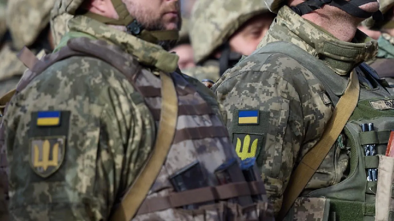 Более 500 солдат ВСУ и иностранный наемник сдались в плен ВС РФ под Курском