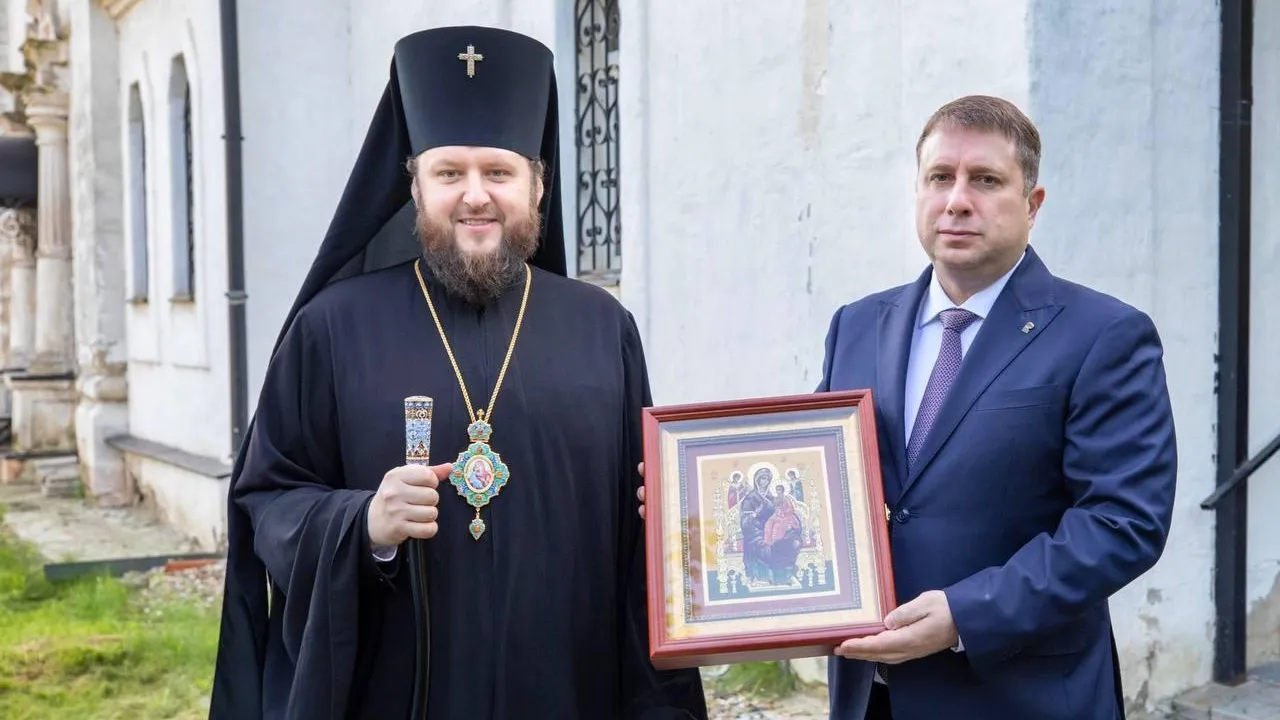 Глава городского округа Подольск принял участие в праздновании 320-летия Никольского храма