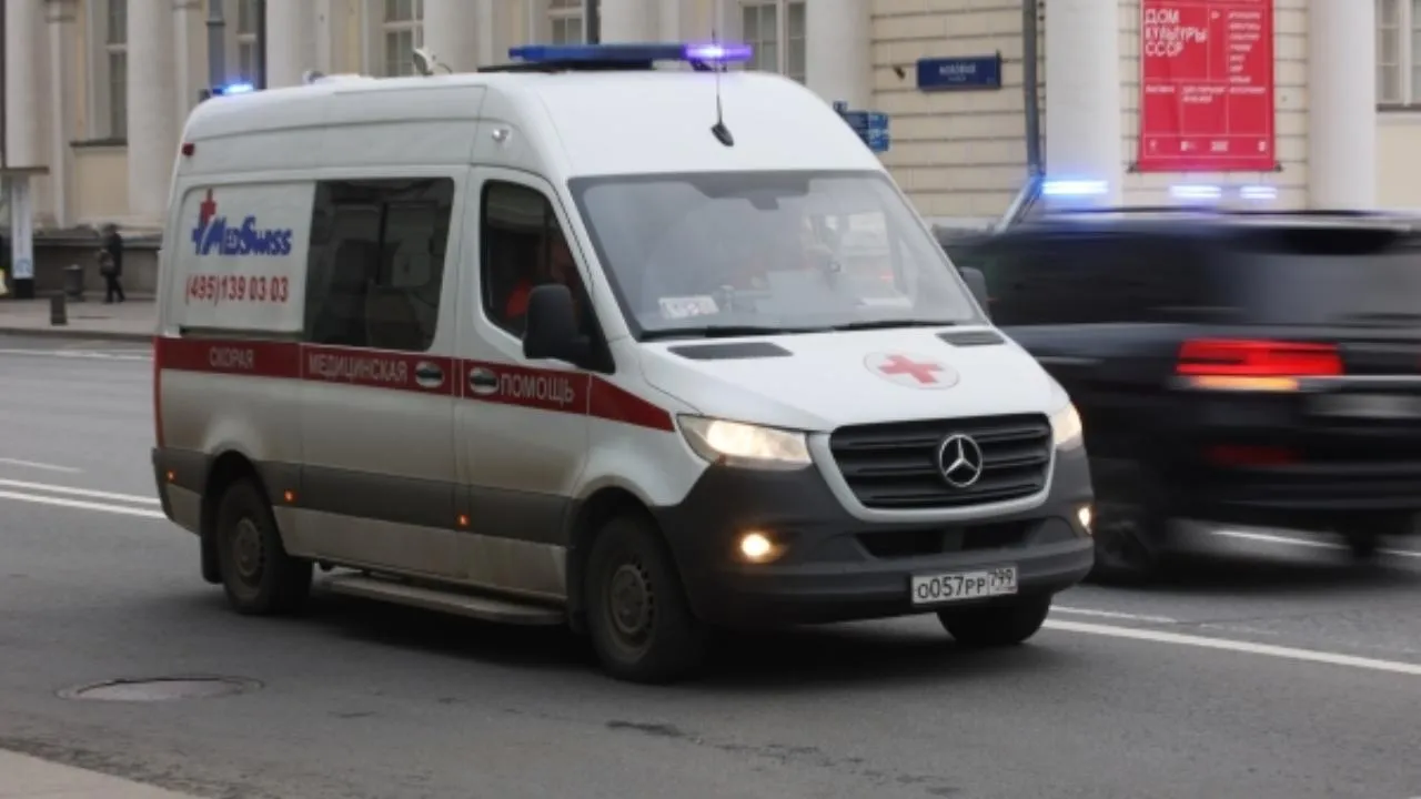 Школьник в Перми погиб из-за падения кирпича на голову