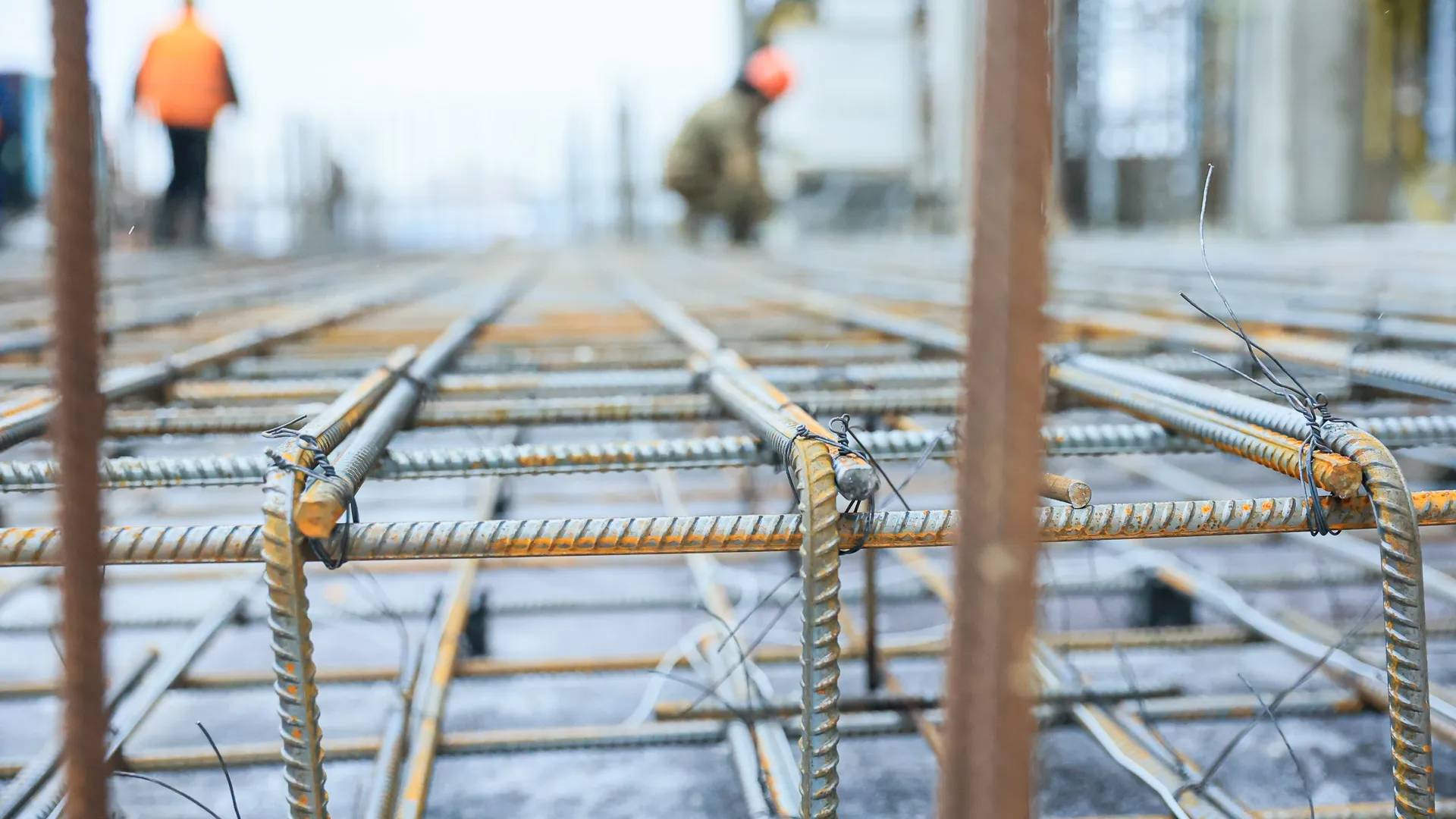 Посещение Губернатором Подмосковья стройплощадки Детской областной больницы в Красногорске