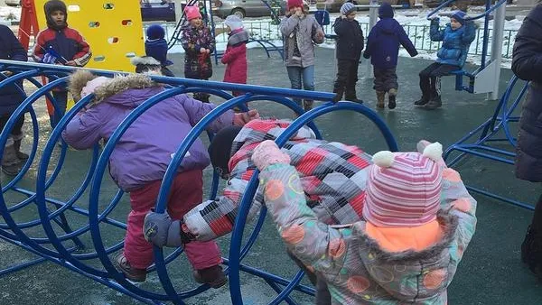 Более 20 детских и спортплощадок установили за год в Реутове