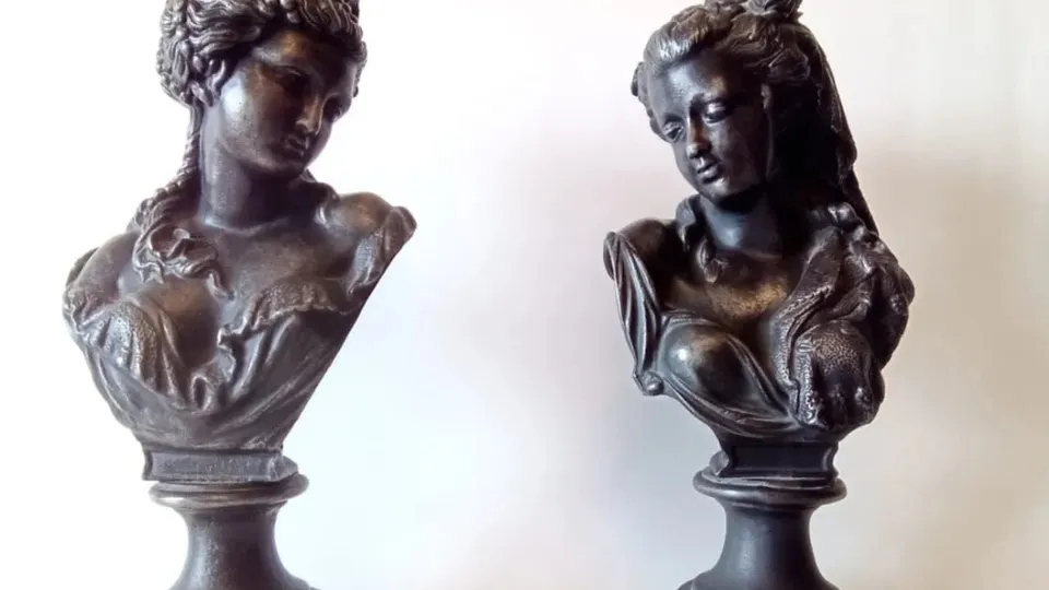 Фото: городская доска объявлений