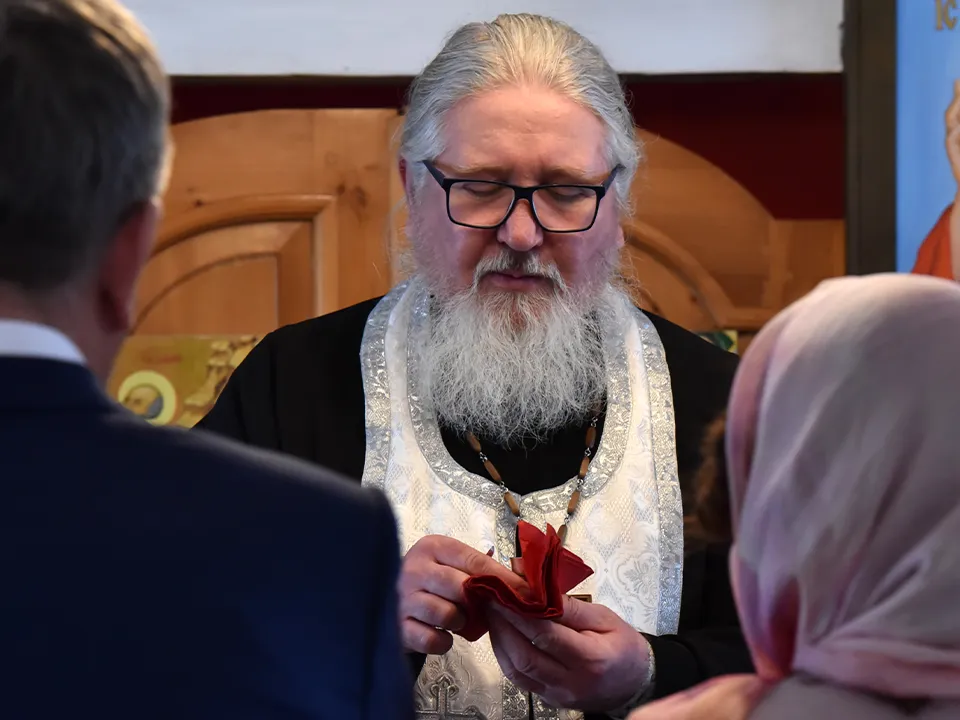 Священник Харитонов рассказал, является ли грехом предохранение в браке