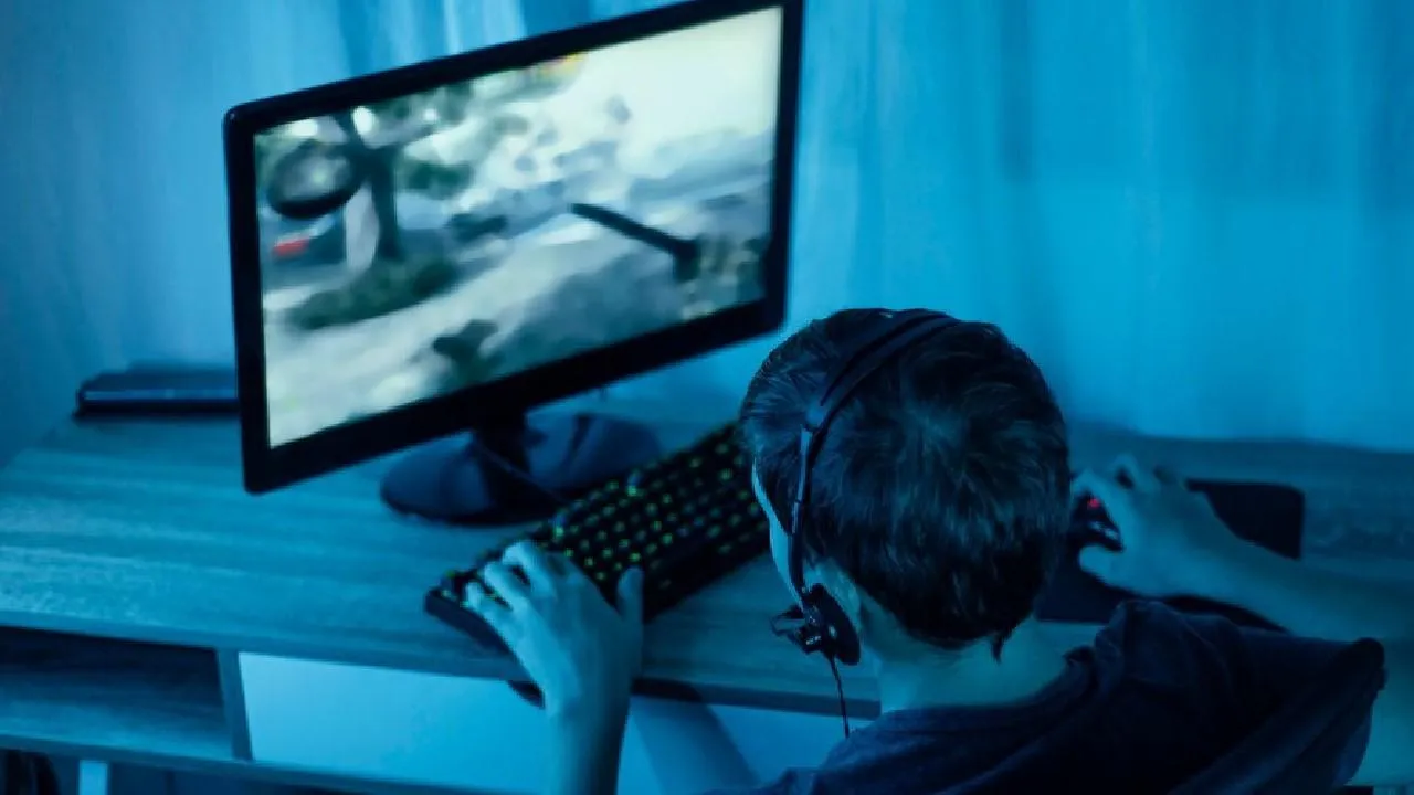 Mash: нападающий Соболев играл в CS перед матчем после запрета «Зенита»