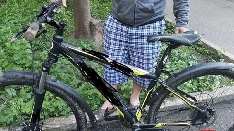 В Пушкино мужчина вернул дорогостоящий скоростной велосипед владельцу