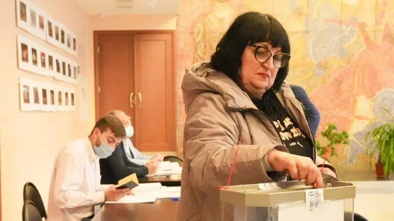 Жительница Донецка назвала референдум спасением Донбасса