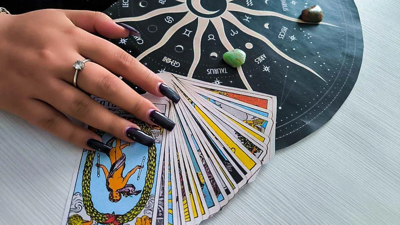 REGIONS/Дарина Левкина