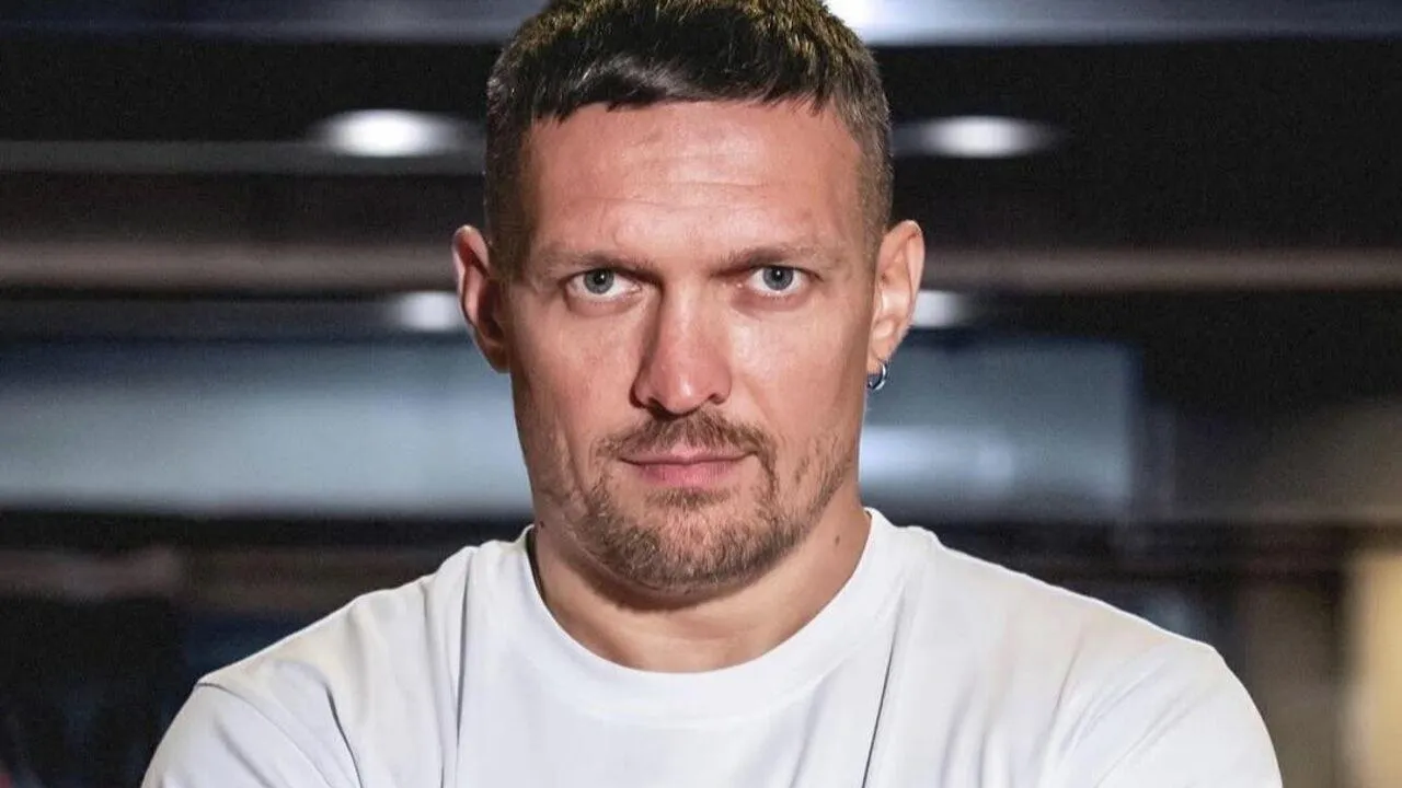 Усик в разговоре с пранкерами согласился стать президентом Украины