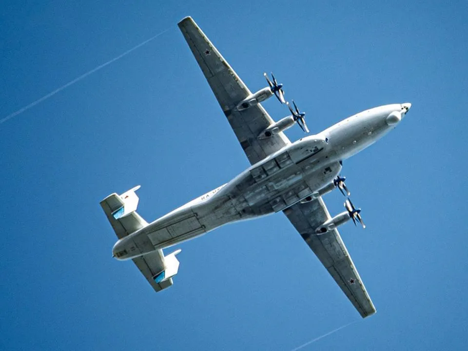 Семь человек на борту: в чем причины крушения самолета Ан-22 в Ивановской области — последние новости