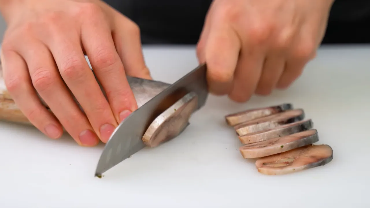 youtube.com/AlinaFooDee