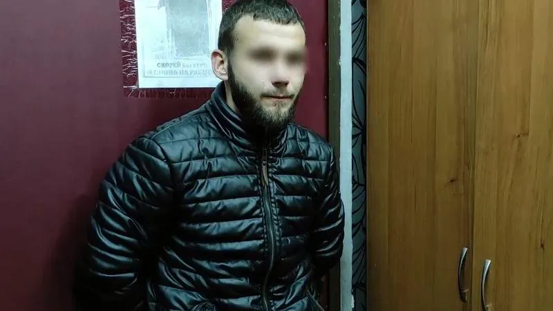 Уголовник в Сергиевом Посаде украл 100 тысяч с карты доверчивого знакомого