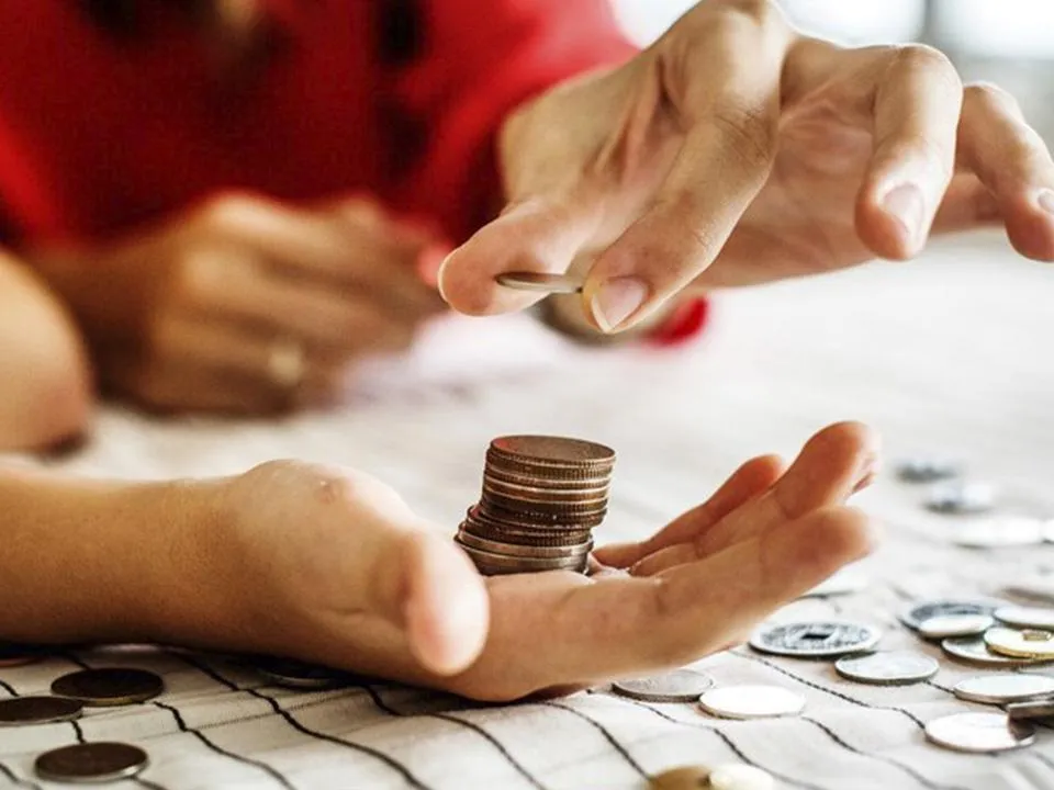 «Стоит относиться с благодарностью»: психолог дала совет, который не даст впасть в депрессию из-за долгов