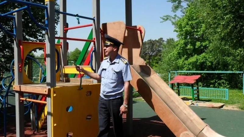 Три десятка детских площадок привели в порядок в Наро-Фоминске